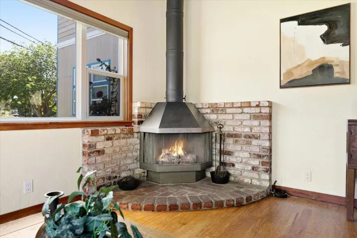 501 Pine Street, Aptos, California 95003