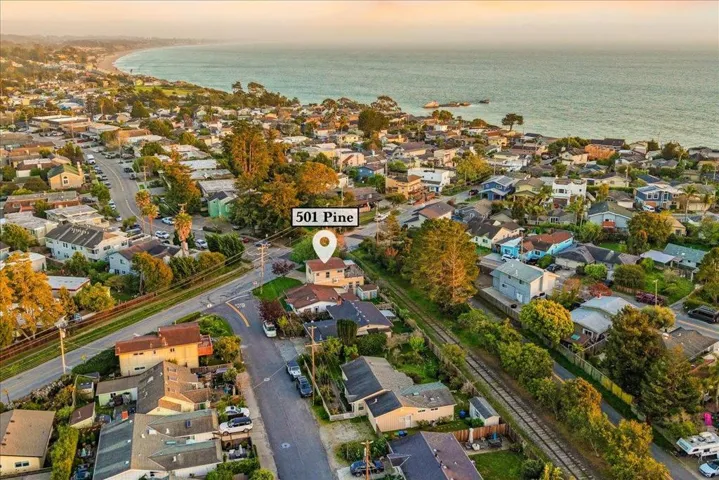501 Pine Street, Aptos, California 95003