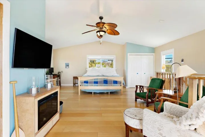 501 Pine Street, Aptos, California 95003
