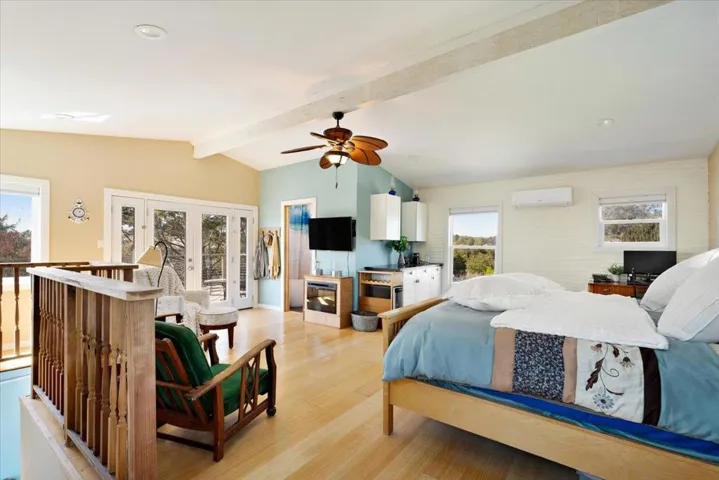 501 Pine Street, Aptos, California 95003