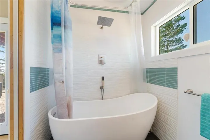 501 Pine Street, Aptos, California 95003