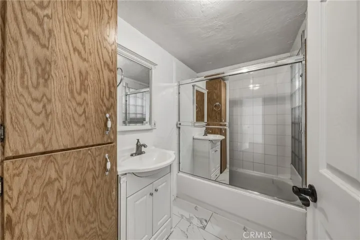 3990 Manchester, Clearlake, California 95422