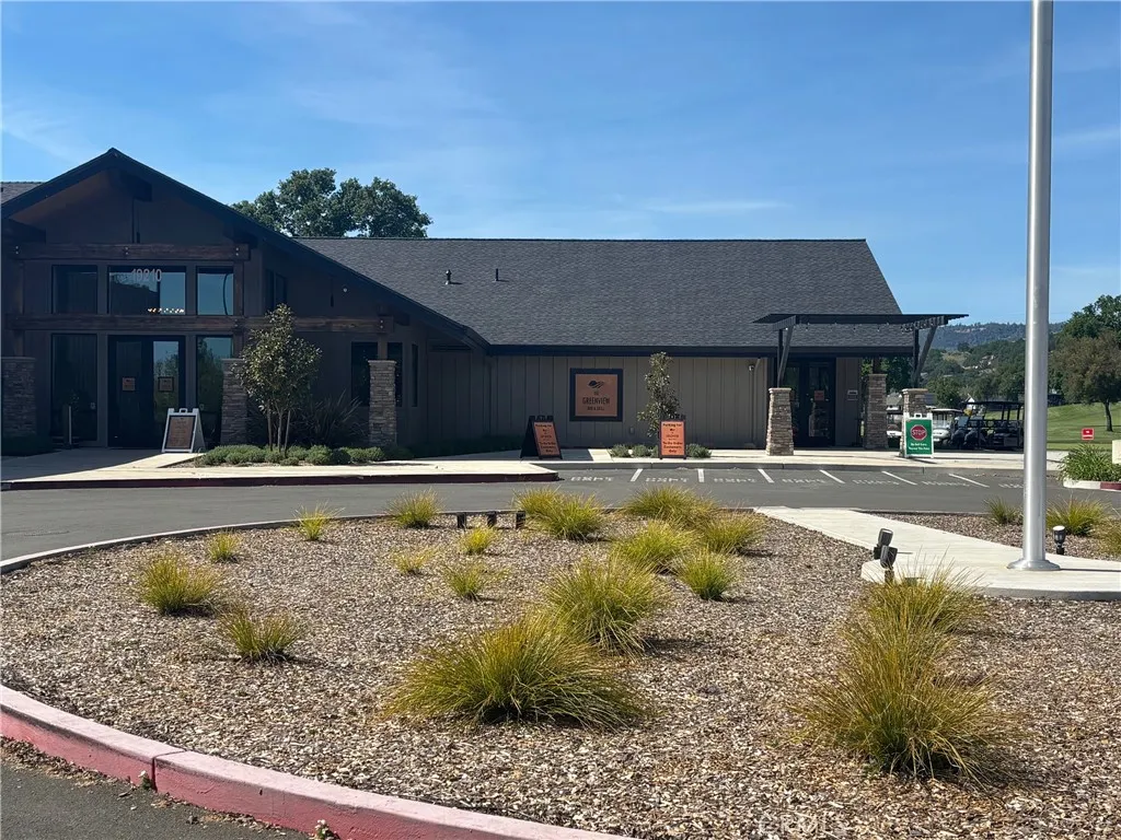 Greenville Restaurant & Bar, Pro Shop, Banquet facilities