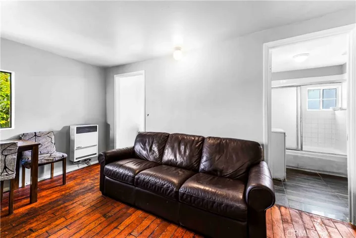 736 W 41st Place, Los Angeles, California 90037