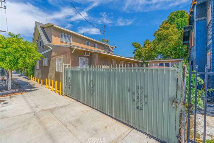 736 W 41st Place, Los Angeles, California 90037