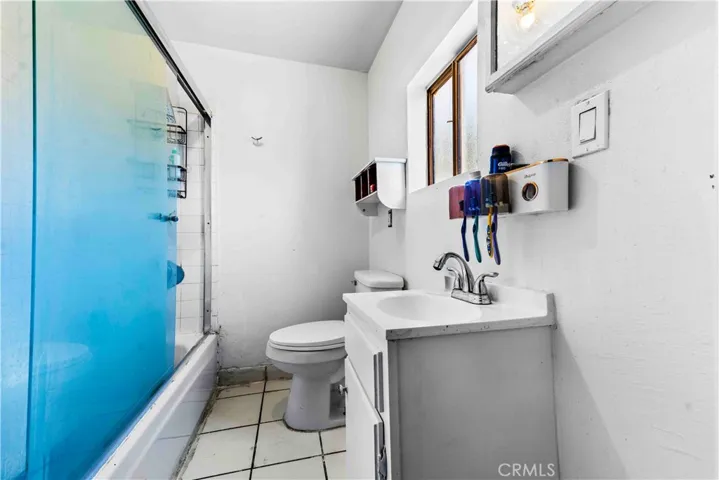 736 W 41st Place, Los Angeles, California 90037