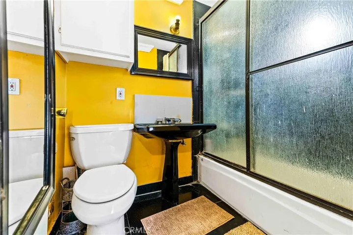 736 W 41st Place, Los Angeles, California 90037