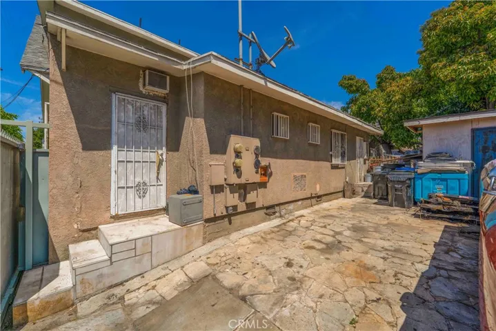 736 W 41st Place, Los Angeles, California 90037