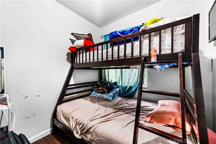 736 W 41st Place, Los Angeles, California 90037