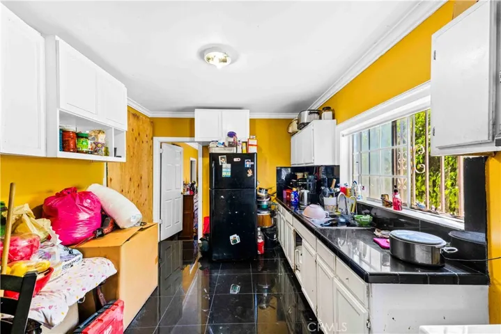 736 W 41st Place, Los Angeles, California 90037