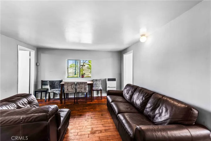 736 W 41st Place, Los Angeles, California 90037