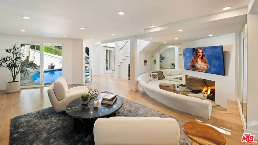 Downstairs Den with bar, wine