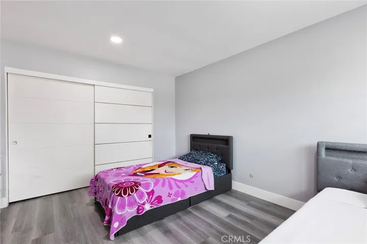 upstairs bedroom2
