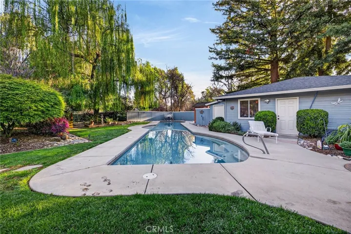 lap pool