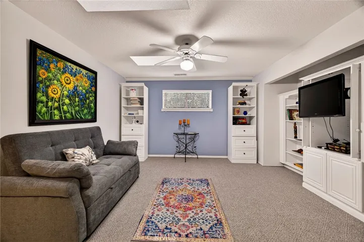 2nd living room/family room
