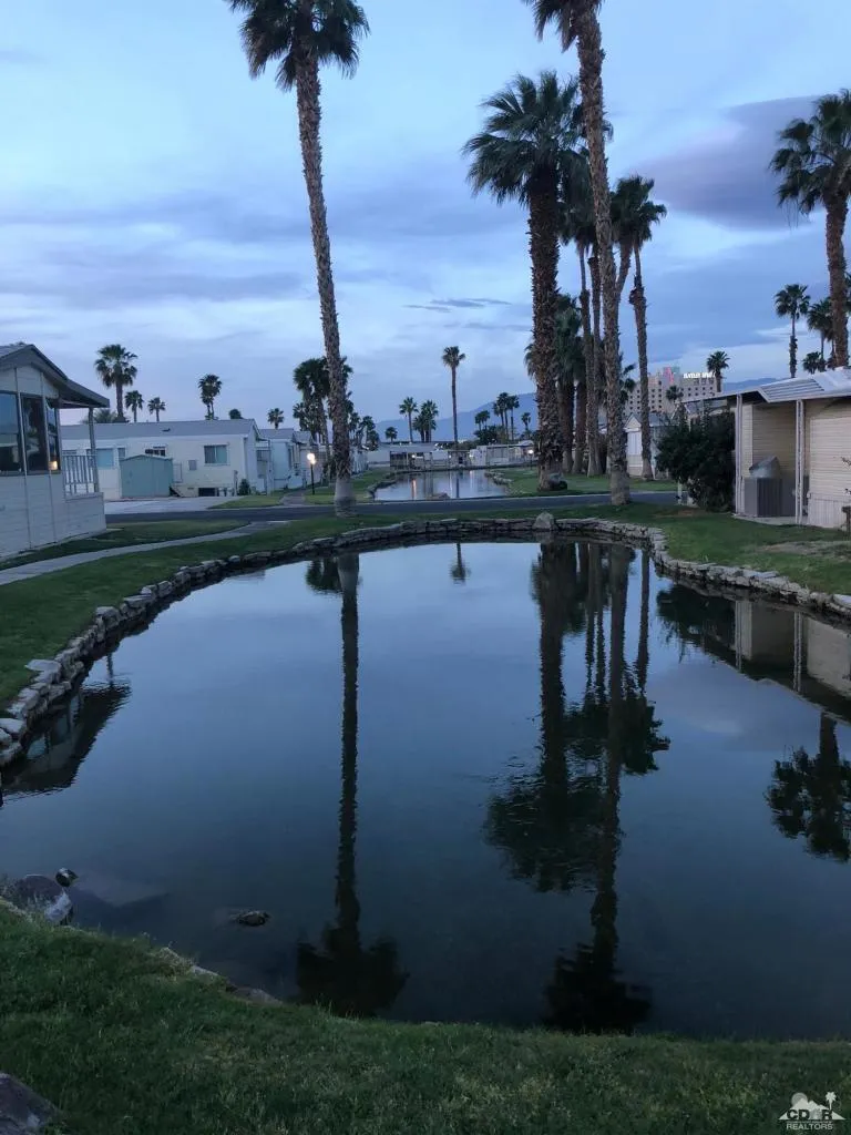 rv park pond 1