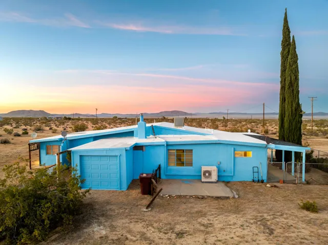 Shangrila Joshua Tree Drone MLS-20