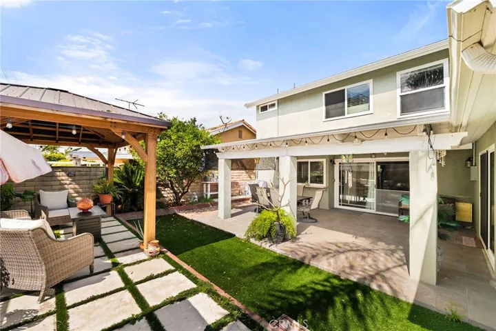 4922 El Rancho Verde, La Palma, California 90623