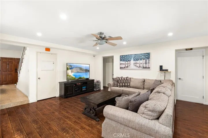 4922 El Rancho Verde, La Palma, California 90623