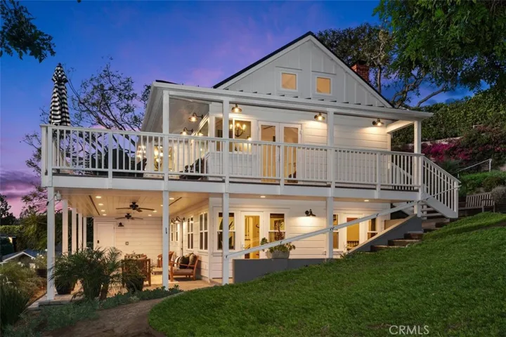 Showcasing the fine craftsmanship with the wrap around decks.