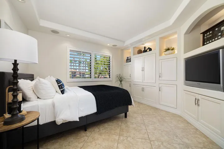Guest Bedroom 2