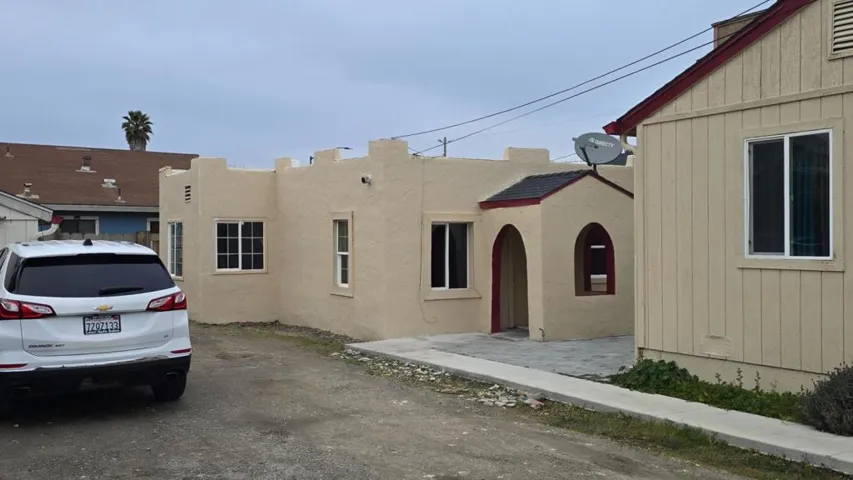 119 Carr Avenue, Salinas, California 93905