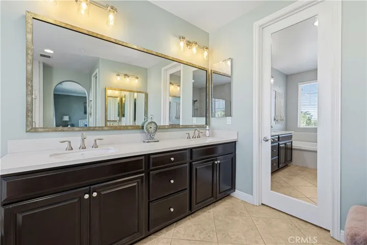 Primary Retreat Bathroom