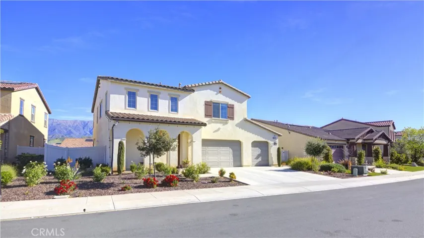 5917 Verde Way, Banning, California 92220