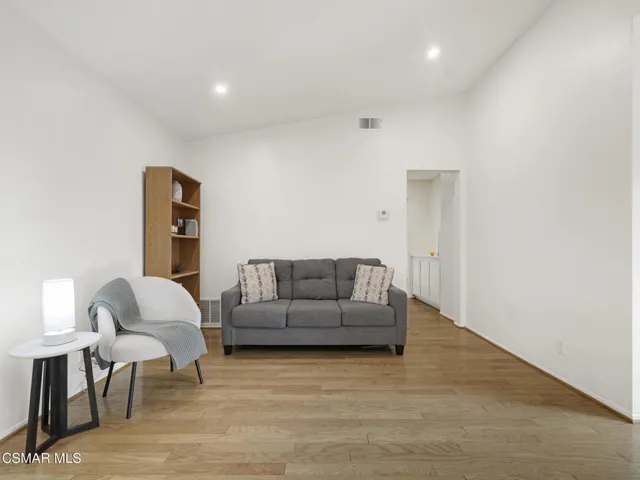 1244 Heatherview Dr, Oak Park-HsHProd-23