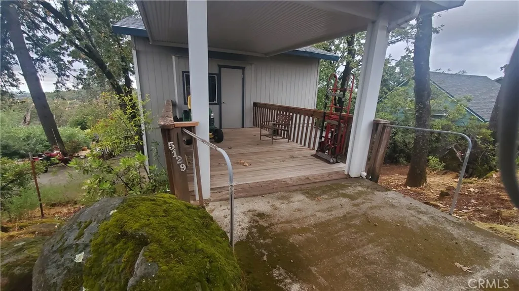 Entrance to bonus room above garage