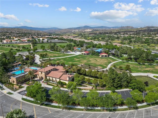 HOA clubhouse, pool and spa