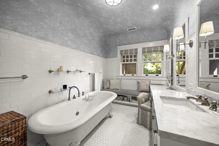 41-web-or-mls-1A1A5272