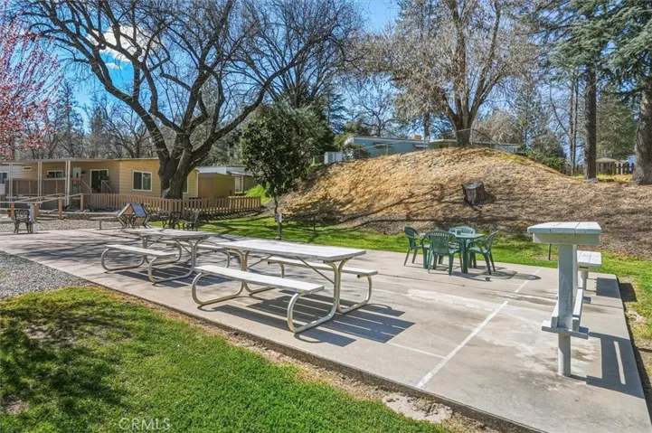 39678 Road 425 B 85, Oakhurst, California 93644
