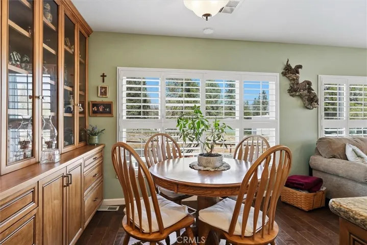 39678 Road 425 B 85, Oakhurst, California 93644