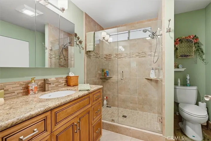 39678 Road 425 B 85, Oakhurst, California 93644