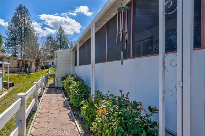 39678 Road 425 B 85, Oakhurst, California 93644