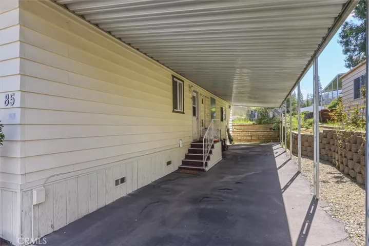 39678 Road 425 B 85, Oakhurst, California 93644