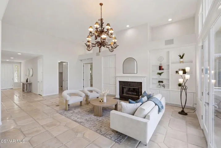 6-web-or-mls-491RavensburyPhotos_006