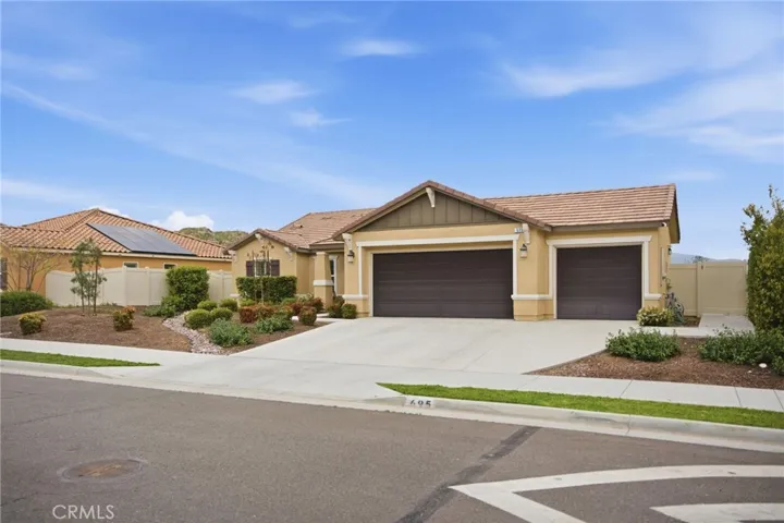 695 Qeweewish Avenue, San Jacinto, California 92582