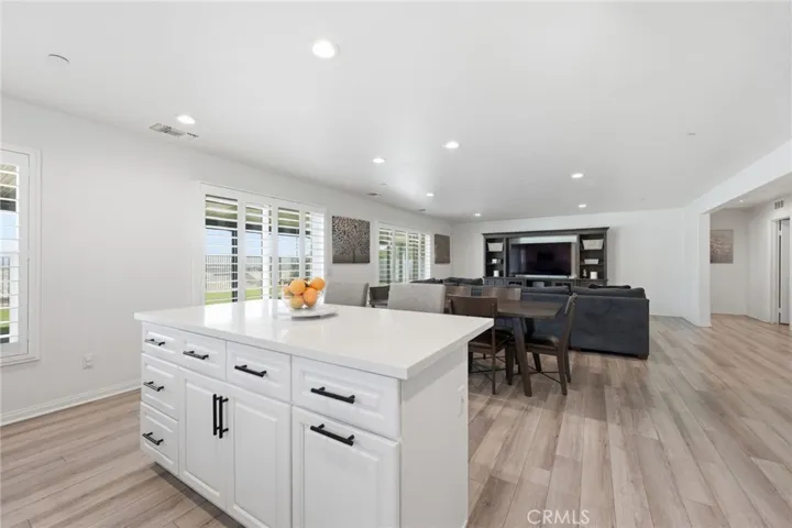 695 Qeweewish Avenue, San Jacinto, California 92582