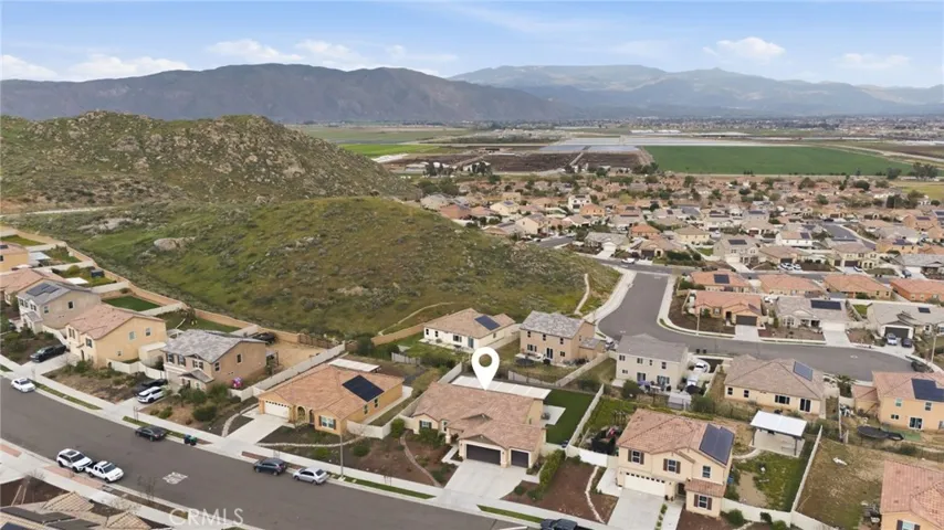 695 Qeweewish Avenue, San Jacinto, California 92582