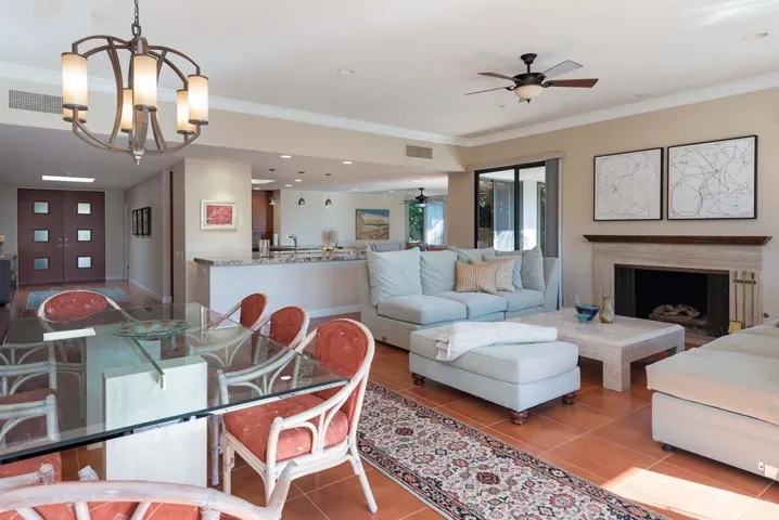 Living/Dining Room