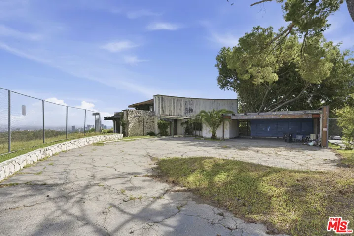 11287 Chalon Road, Los Angeles, California 90049