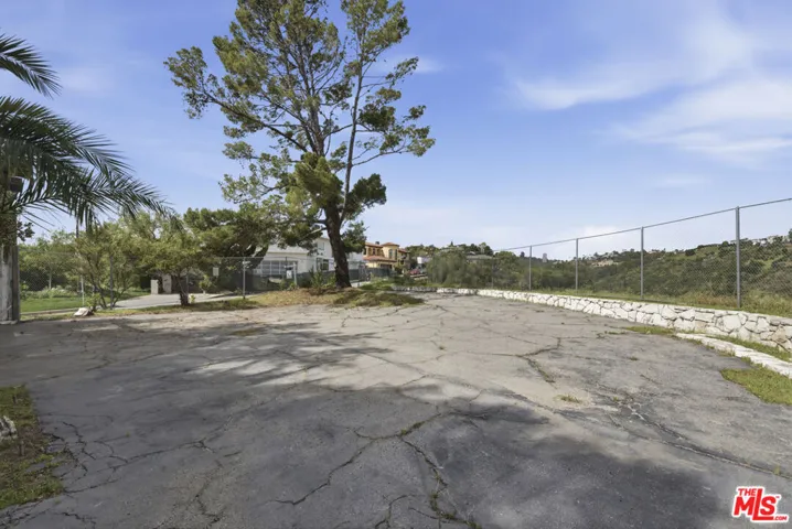 11287 Chalon Road, Los Angeles, California 90049