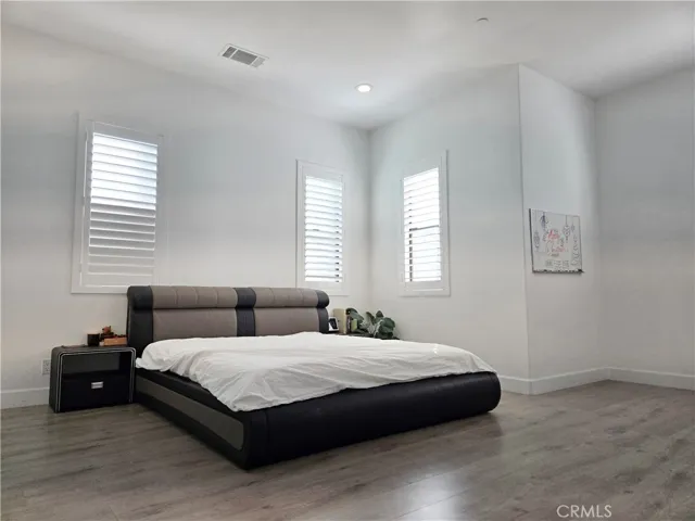 Bedroom2