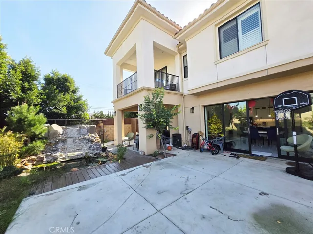 Patio05