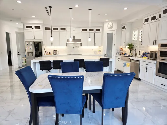 Dining Room2