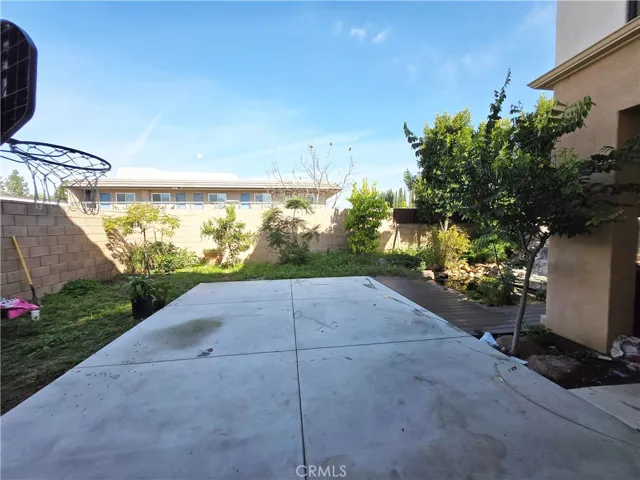 Patio01