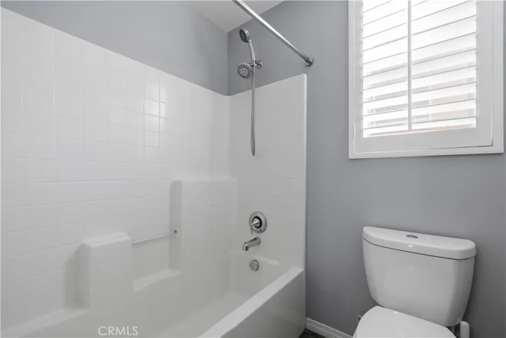 22462 Flatwater Court, Saugus, California 91350