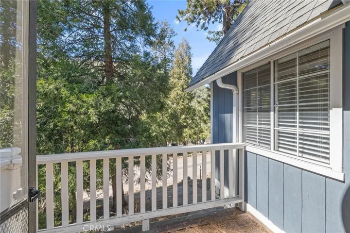 6311 Sugar Pines, Angelus Oaks, California 92305